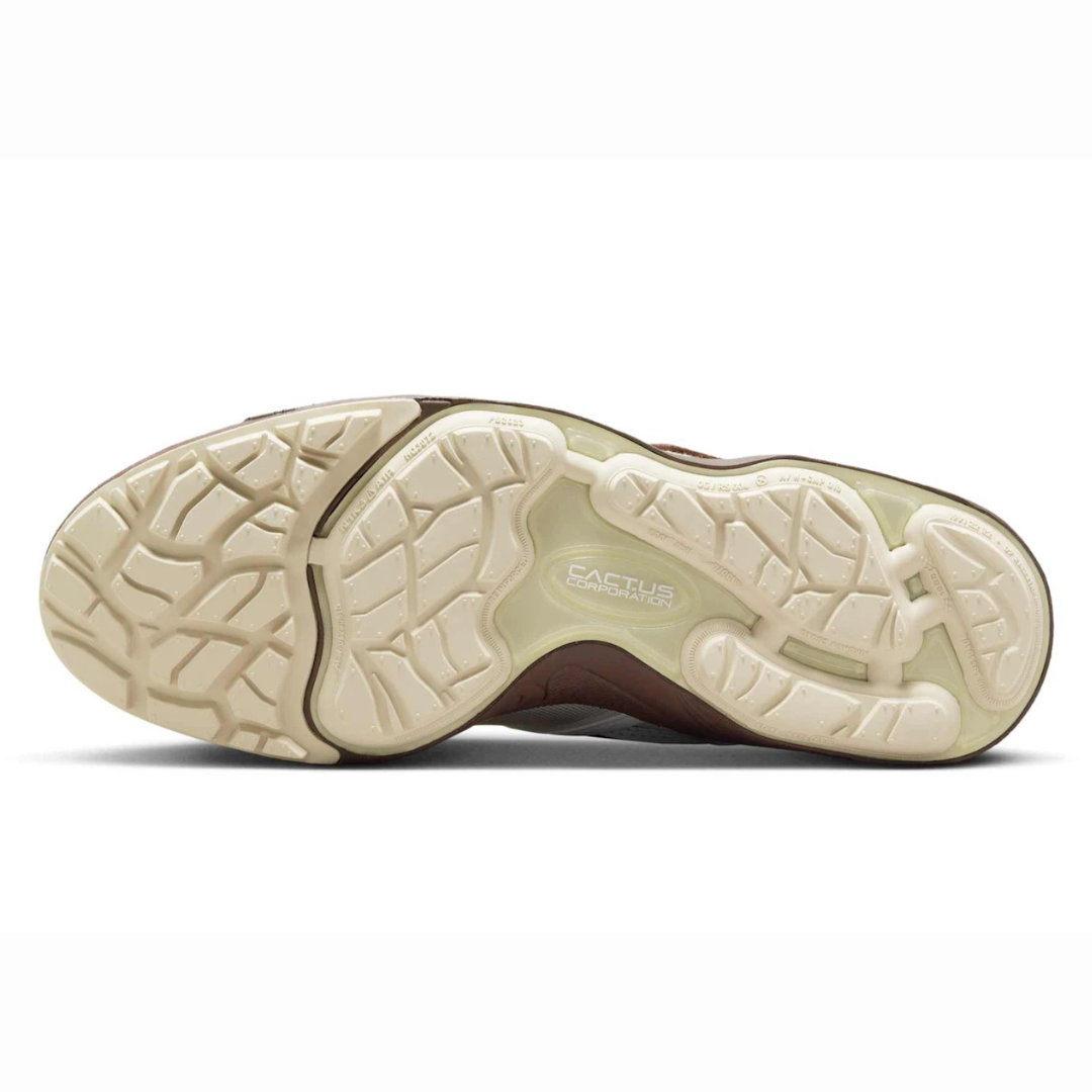 Travis Scott x Nike Zoom Field Jaxx Light Chocolate EU 45